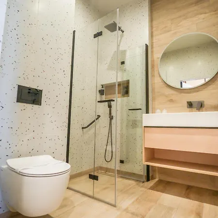 Hotel Jarota 3*