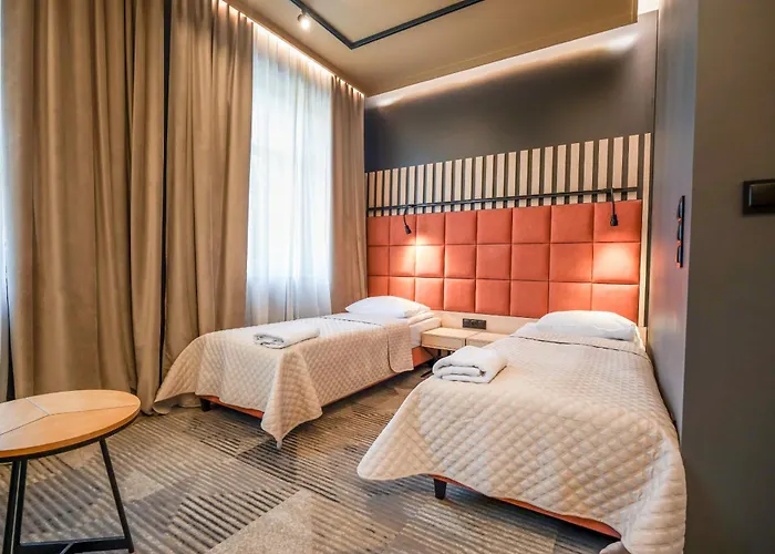 Jarota מלון יארוצין